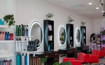 looking for a best beauty saloon near me in tampa